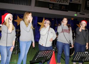 Darf bei keinem ESS-Fest fehlen: die Schulband.